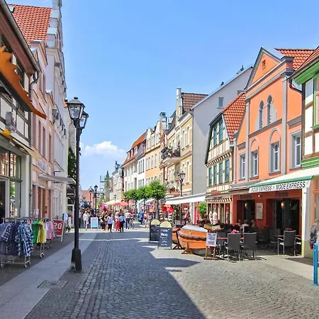 Amazing In Mueritz アパート ヴァーレン